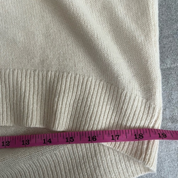 [M]Theory Men's Off-White Crewneck Cashmere Sweater - Picture 6 of 8